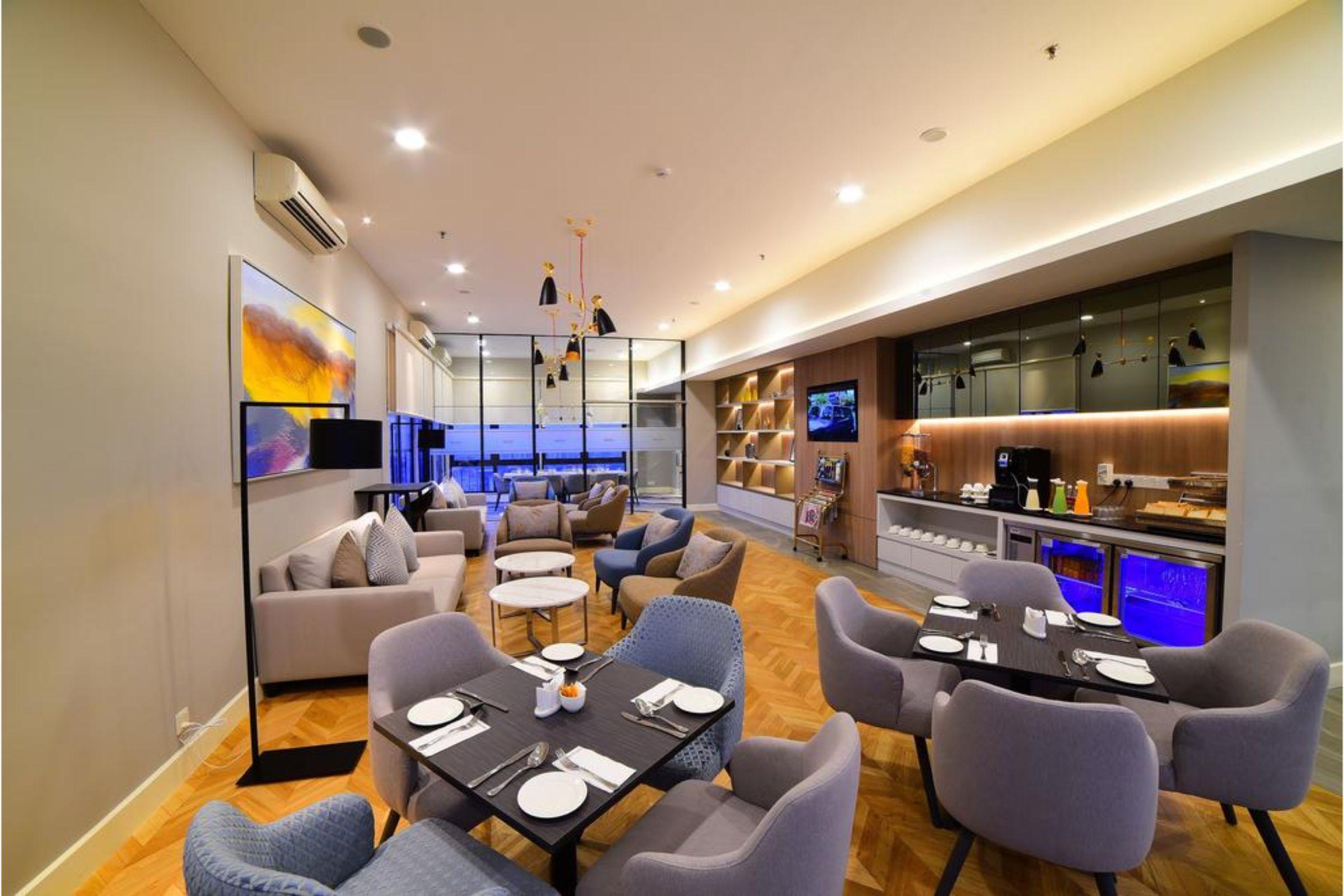 Mercure Selangor Selayang Batu-grotten Buitenkant foto