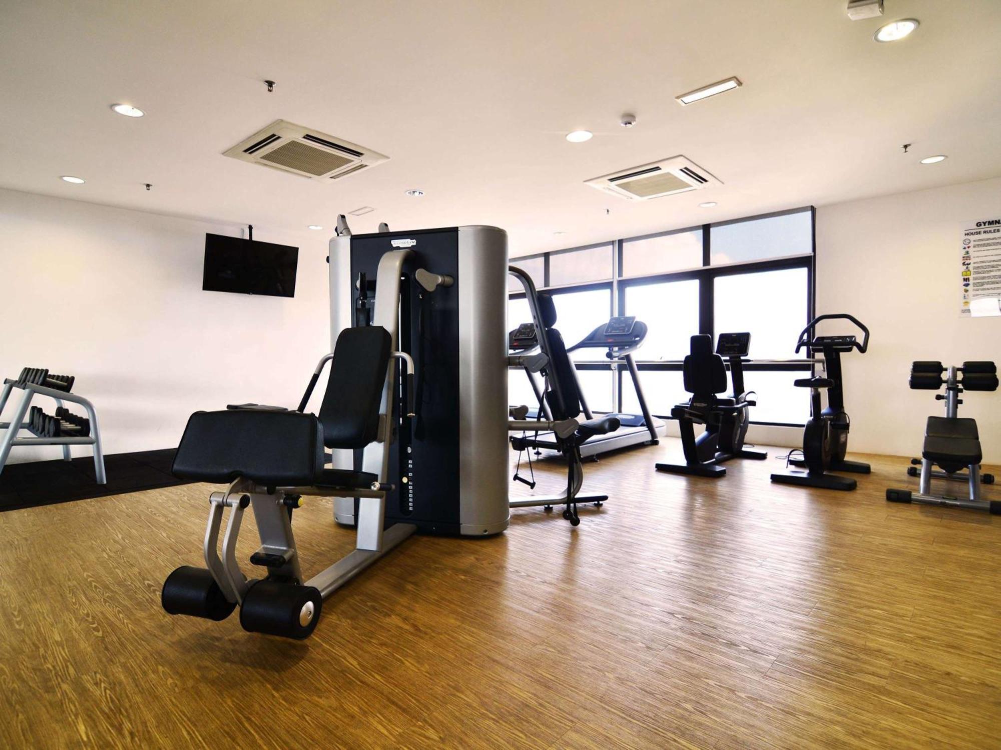 Mercure Selangor Selayang Batu-grotten Buitenkant foto