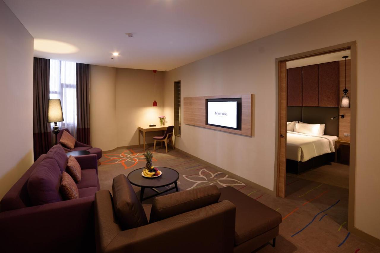 Mercure Selangor Selayang Batu-grotten Buitenkant foto
