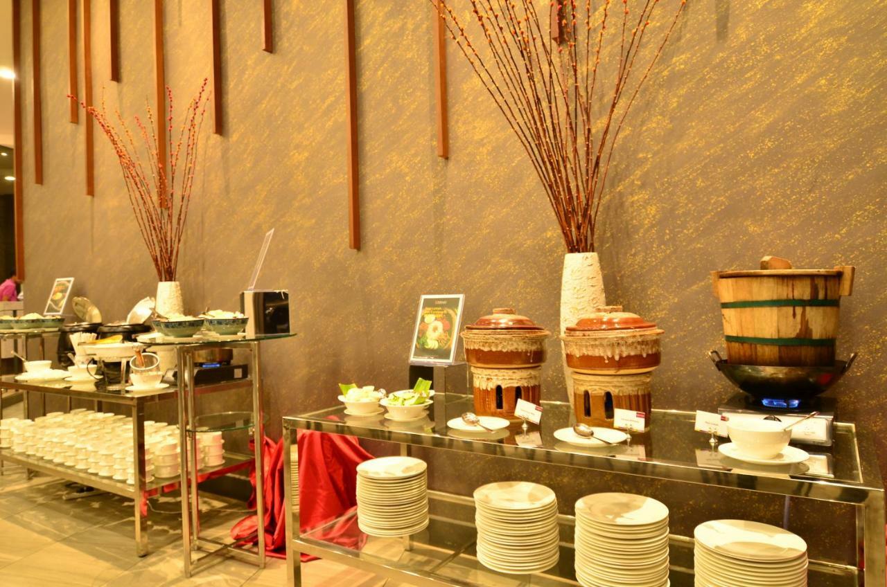 Mercure Selangor Selayang Batu-grotten Buitenkant foto